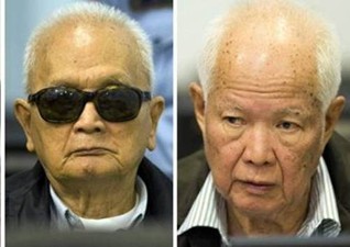 Dua benggolan Khmer Merah dijatuhi hukuman seumur hidup karena kejahatan genosida - ảnh 1